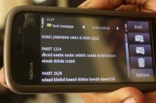 Jual jawaban UN, dua...