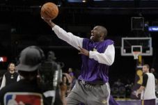 Kobe Bryant sudah bisa...