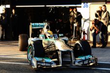 Hamilton start terdepan,...