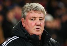 Bruce ingin menambah...