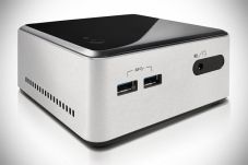 NUC Mini PC tanpa kipas
