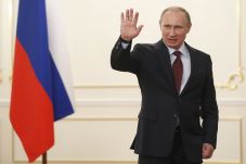 Putin jadi target sanksi...