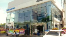 Tata Motors resmikan...