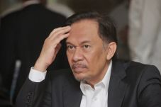 Kasus sodomi, Anwar...