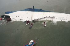 Teknisi kapal feri Sewol...
