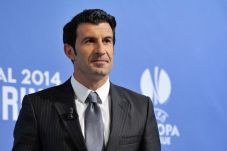Figo-Viera antusias...