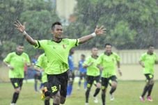 Hattrick Agus Salim...