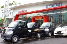 TURI fokus jualan mobil...