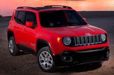 Jeep Renegade akan diboyong...