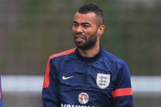 Mourinho: Ashley Cole...