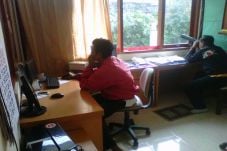 Gemuruh Merapi terdengar...