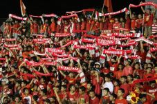PSM bugar, Persebaya...