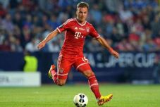 Jarang main, Gotze mulai...
