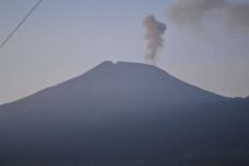 Basarnas pantau lokasi...