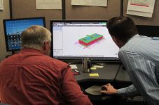 Software Tekla lebih...