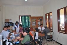 Lippo Cikarang beri...
