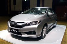 All New Honda City bubuhkan...