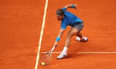 Nadal melenggang mulus...