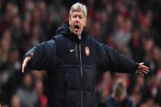 Wenger ingin angkut...