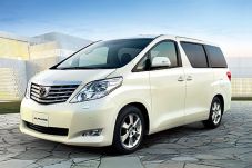 Alphard dan Land Cruiser...