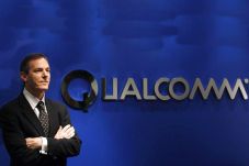 Qualcomm naikkan gaji...