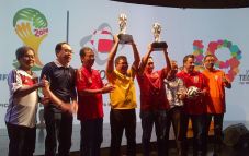 Telkomsel buat aplikasi...