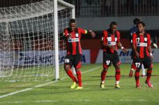 Libas Yangon, Persipura...