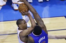 Westbrook tampil garang...