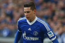 Draxler tutup pintu...