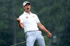 Adam Scott simpan rahasia...