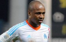 Napoli incar striker...