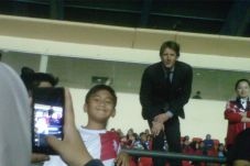 Van Der Sar jadi sasaran...