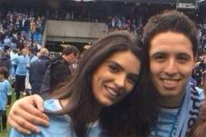 Umpat Deschamps, pacar...