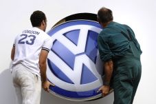 VW produksi mobil murah...