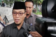 Irjen Kemenag serahkan...
