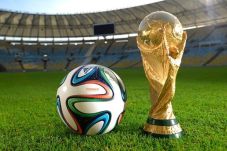 Brazuca, bola resmi...