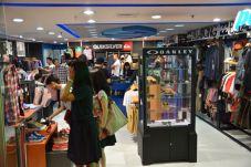Industri fashion di...