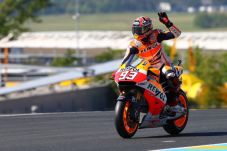 Raih Pole Position,...