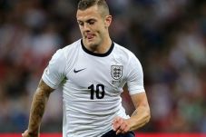 Wilshere Antusias Berlaga...