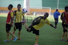 SFC Dilarang Overconfidence...