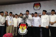 Amien Rais Yakin Prabowo-Hatta...
