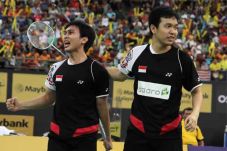 Ahsan/Hendra Ajari Ganda...