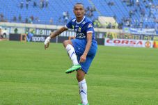 Ferdinand Buang dan...