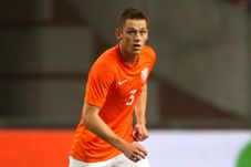 Duo Belanda Dikaitkan...