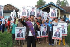Jadi Anggota DPD, Oni...