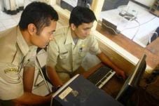 Uji Publik K2 Molor,...
