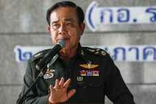 Militer Ambil Alih Pemerintahan...