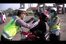 Pengendara Motor Terganggu...