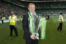 Neil Lennon Tinggalkan...
