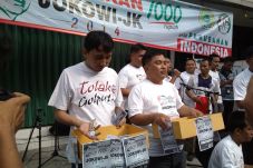 Tim Sukses Galang Rp1.000...